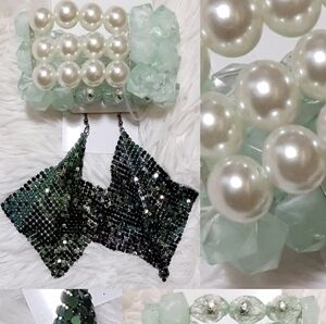 "Greens"
 Earrings & Bracelet Set